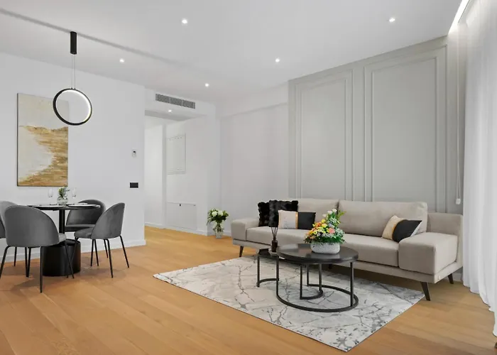 One H Luxury Apartment